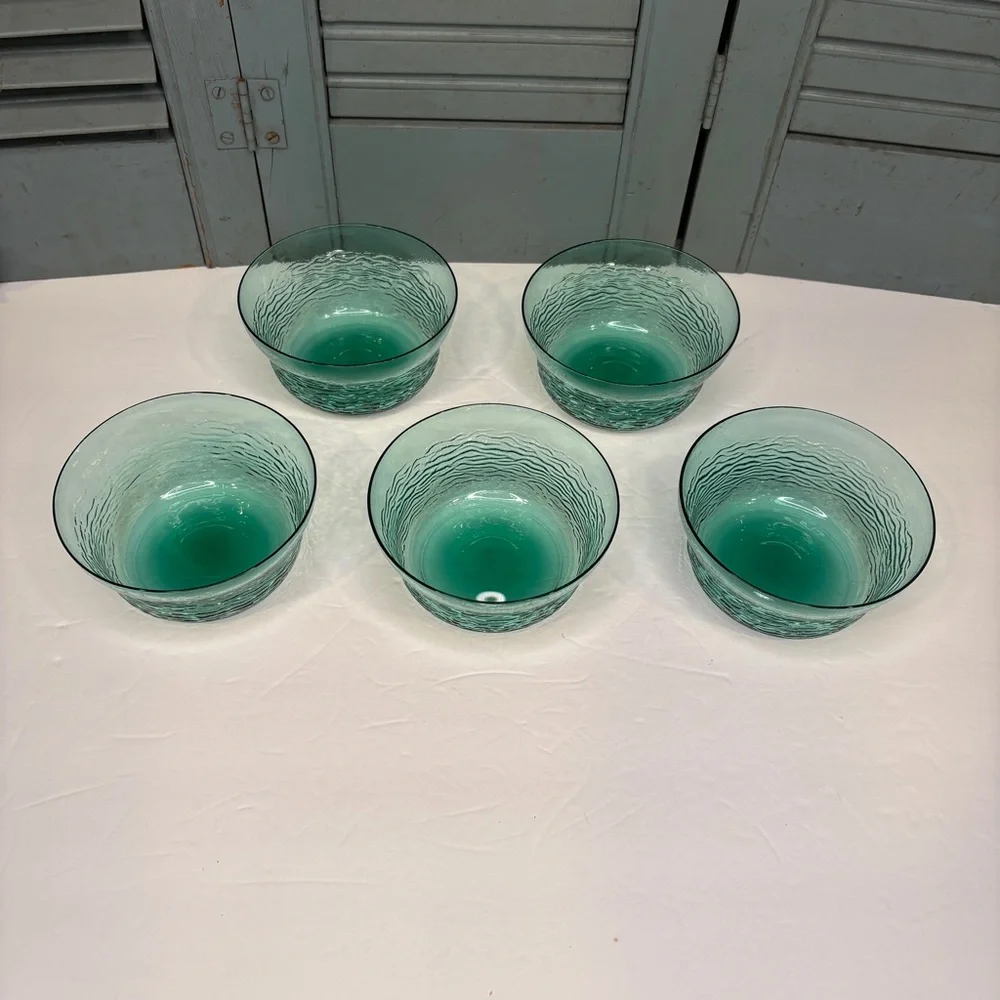 Set Of 5 Vintage Fostoria Congo Marine Wavy Glass Dessert Bowls 4.5